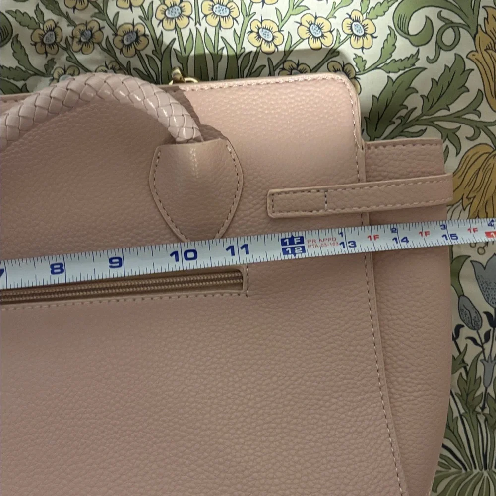 Elegant Pink Women's Handbag